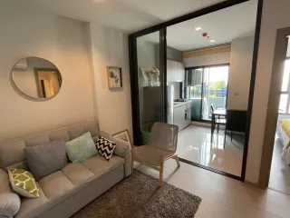 Wohnung zum Kauf mit 1 Zimmer in Huai Khwang, Bangkok