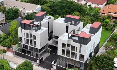 Casa en venta de 4 habitaciones en Prawet, Bangkok
