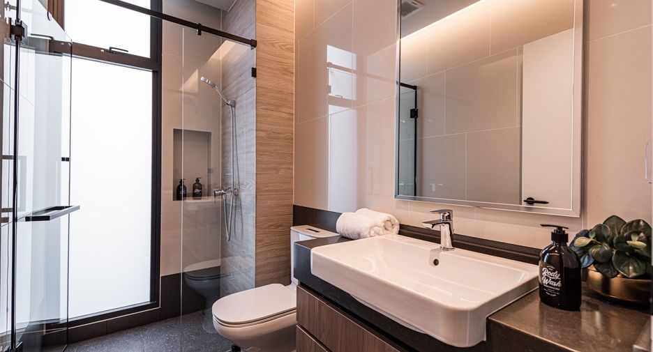 For sale 4 bedrooms house in Prawet, Bangkok