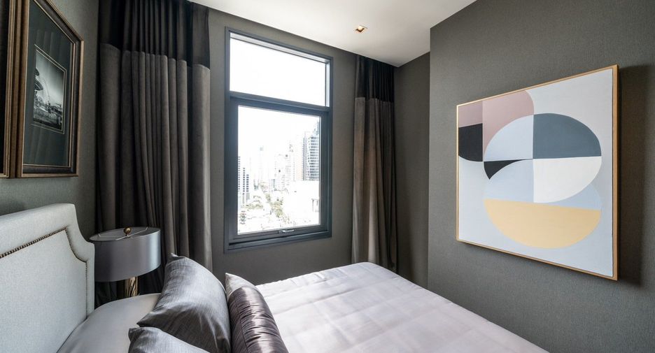 For sale 2 bedrooms condo in Khlong Toei, Bangkok