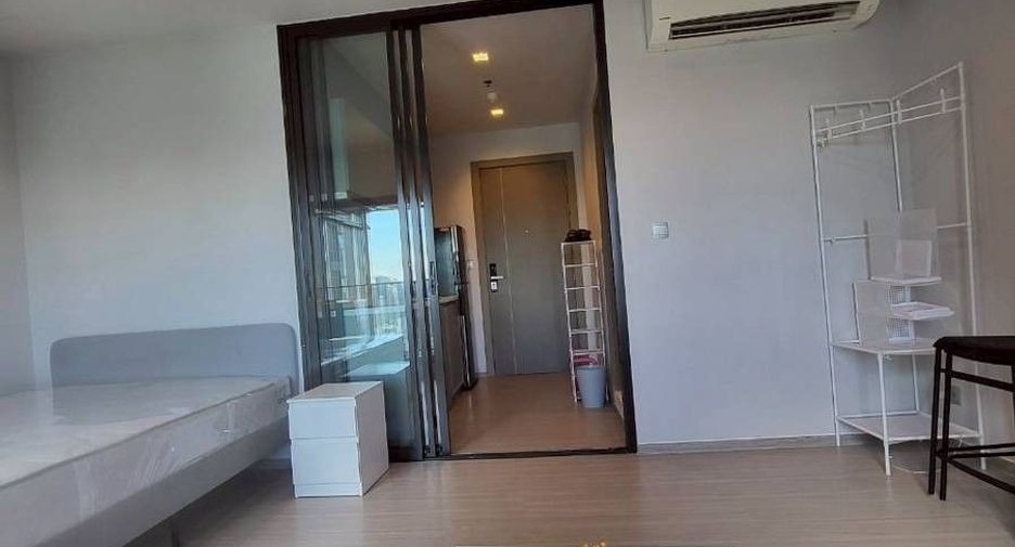 For rent 1 bed condo in Huai Khwang, Bangkok