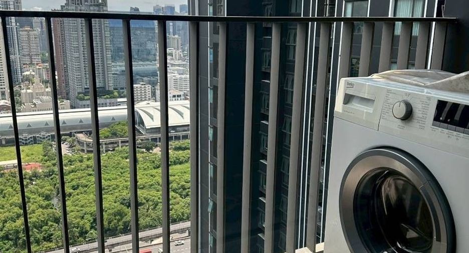 For rent 1 bed condo in Huai Khwang, Bangkok