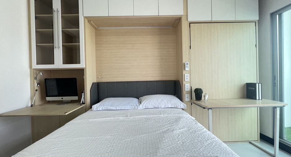 For rent 2 bedrooms condo in Bang Na, Bangkok
