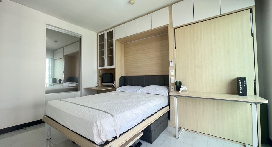 For rent 2 bedrooms condo in Bang Na, Bangkok