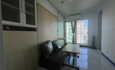 For rent 2 bedrooms condo in Bang Na, Bangkok