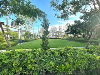 For rent 4 bedrooms villa in Sai Mai, Bangkok
