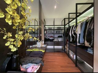 Haus zum Kauf mit 4 Zimmer in Sai Mai, Bangkok