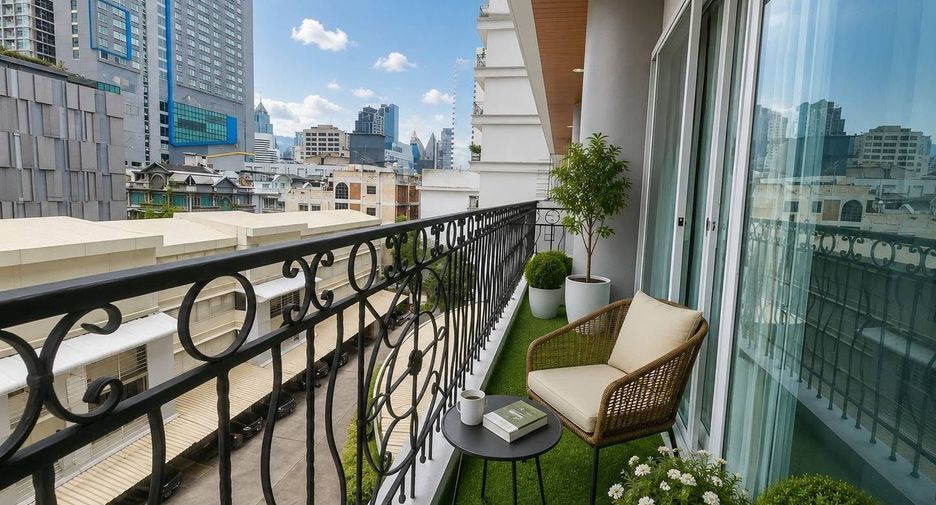 À louer 3 chambres appartement à Watthana, Bangkok