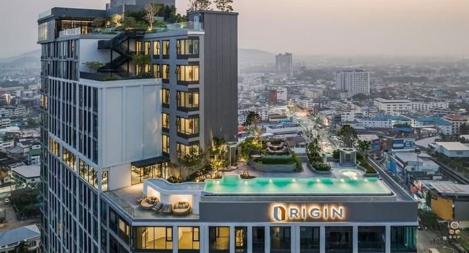 À vendre studio condo à Si Racha, Chonburi
