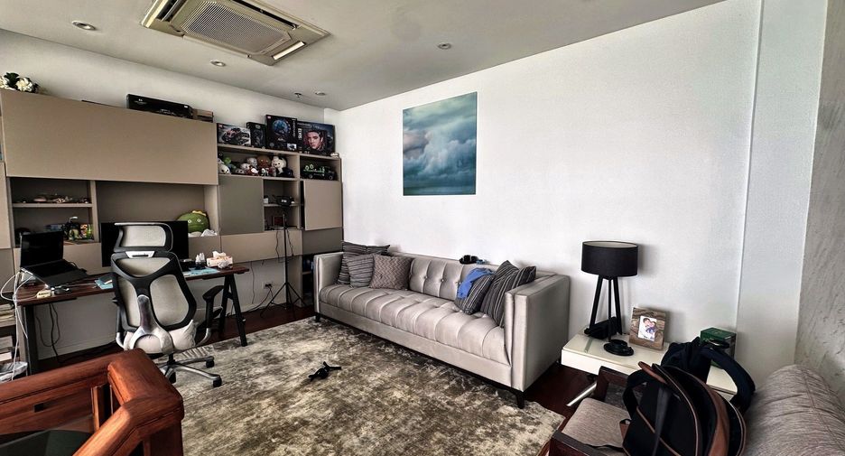 À louer 2 chambres condo à Bang Lamung, Chonburi