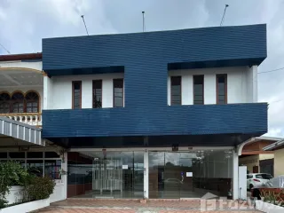 出售 4 卧室 联排别墅 在 Phuket Town, 普吉
