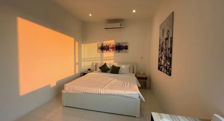 For rent 3 bedrooms villa in Mueang Phuket, Phuket