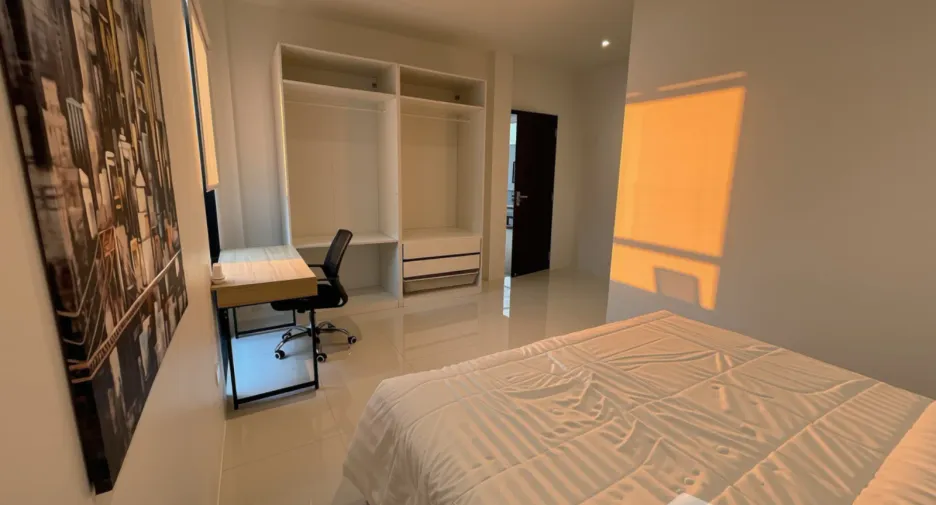 For rent 3 bedrooms villa in Mueang Phuket, Phuket