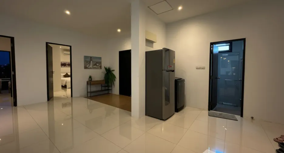 For rent 3 bedrooms villa in Mueang Phuket, Phuket