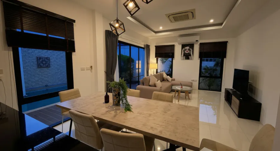 For rent 3 bedrooms villa in Mueang Phuket, Phuket