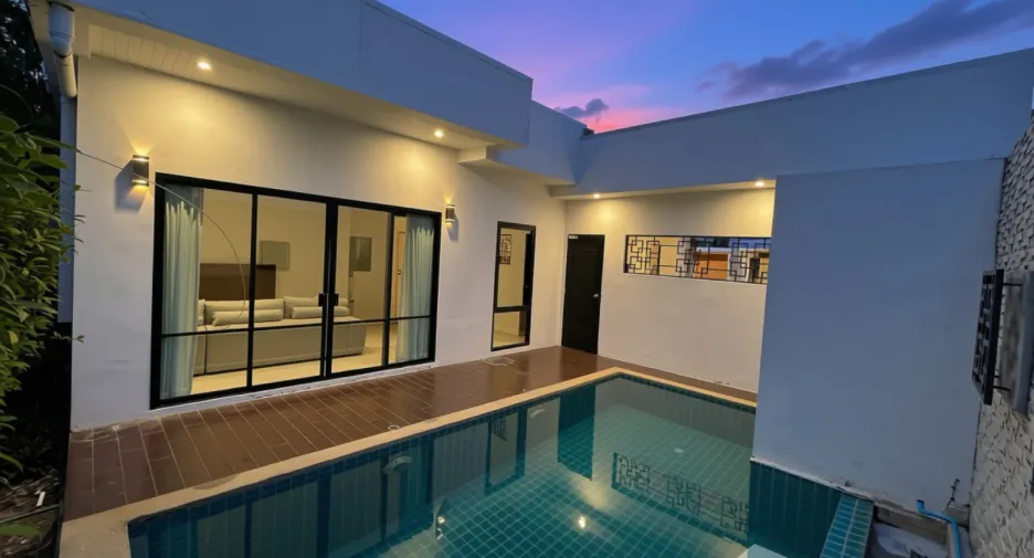 For rent 3 bedrooms villa in Mueang Phuket, Phuket