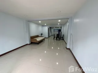 For rent 4 bedrooms retail Space in Mueang Phuket, Phuket