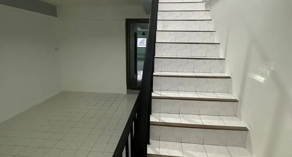 For rent 4 bedrooms retail Space in Mueang Phuket, Phuket
