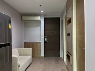 For sale 1 bed condo in Phra Khanong, Bangkok