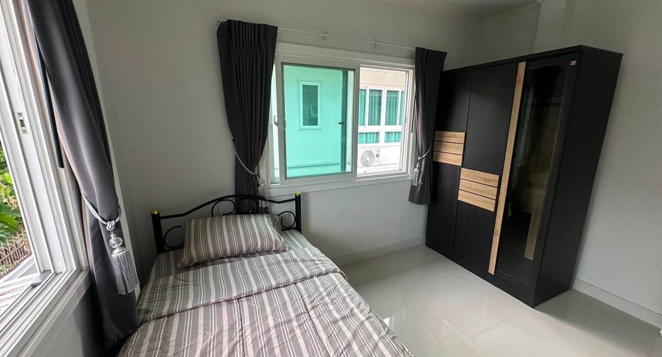 Haus zur Miete mit 4 Zimmer in Mueang Phuket, Phuket
