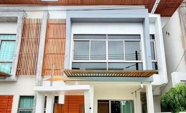 出租 2 卧室 独立屋 在 Phuket Town, 普吉