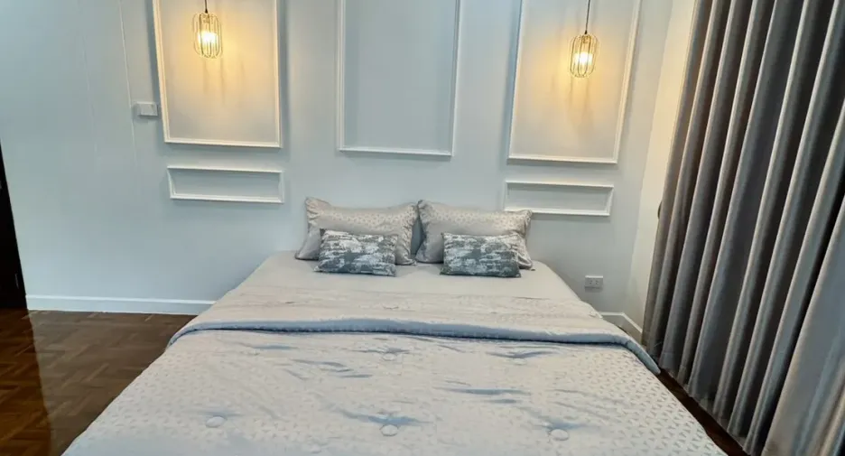 À vendre 5 chambres villa à Hang Dong, Chiang Mai