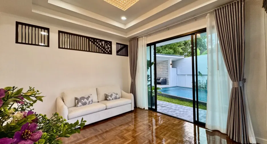 À vendre 5 chambres villa à Hang Dong, Chiang Mai