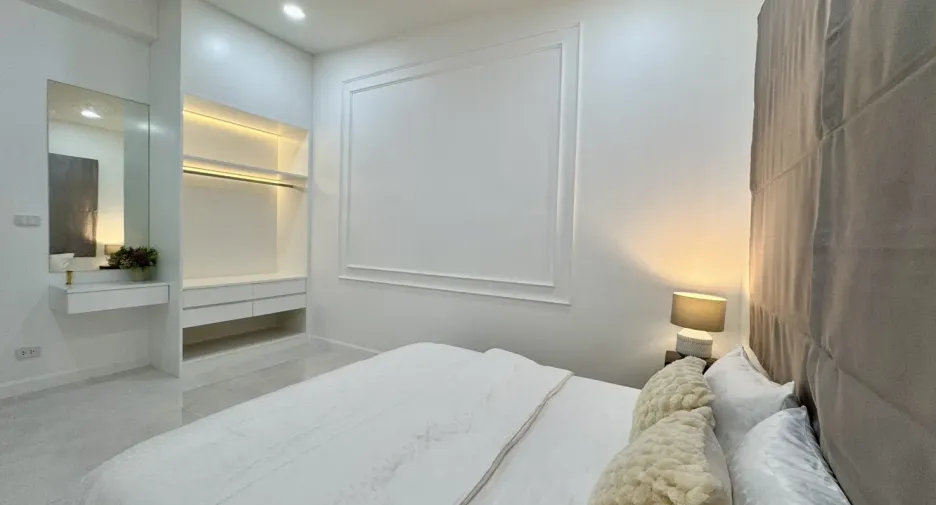 À vendre 5 chambres villa à Hang Dong, Chiang Mai