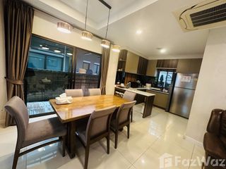 À vendre et à louer 5 chambres maison à Suan Luang, Bangkok