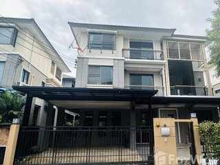 À vendre et à louer 5 chambres maison à Suan Luang, Bangkok