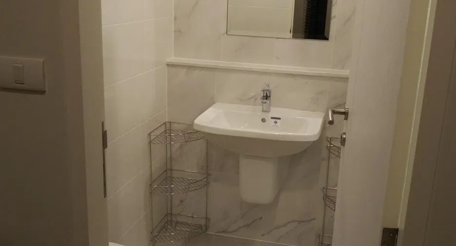 For sale 1 bed condo in Watthana, Bangkok