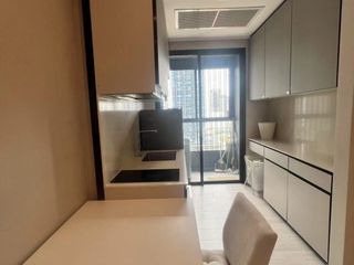 For rent 1 bed condo in Ratchathewi, Bangkok