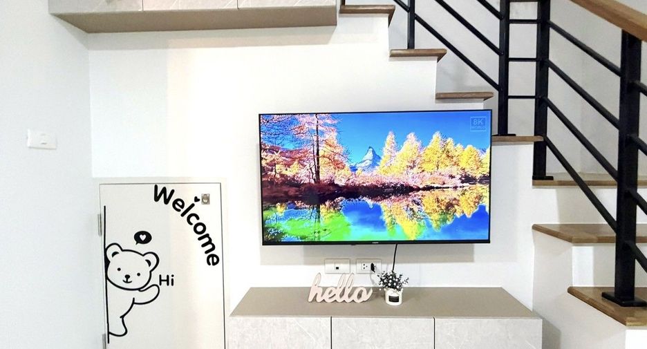 Casa en alquiler de 3 habitaciones en Bang Phli, Samut Prakan