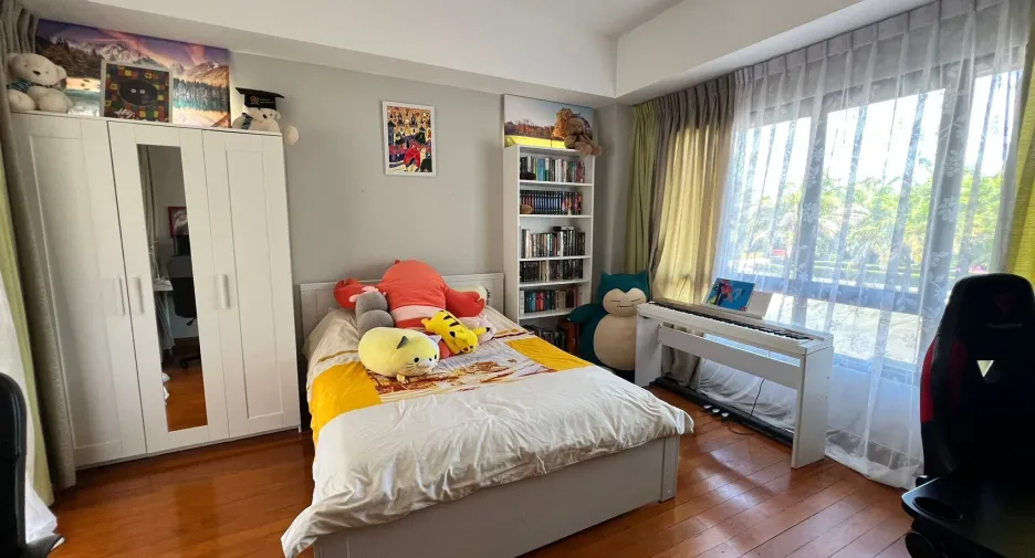 Reihenhaus zum Kauf mit 4 Zimmer in Thalang, Phuket