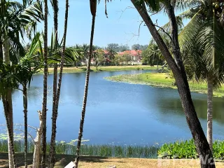 Reihenhaus zum Kauf mit 4 Zimmer in Thalang, Phuket