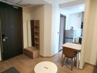 À louer studio condo à Bang Rak, Bangkok