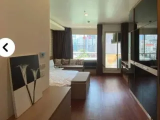 For sale スタジオ condo in Pathum Wan, Bangkok