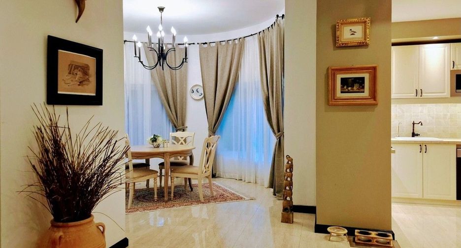 For rent 3 bedrooms villa in Mueang Phuket, Phuket
