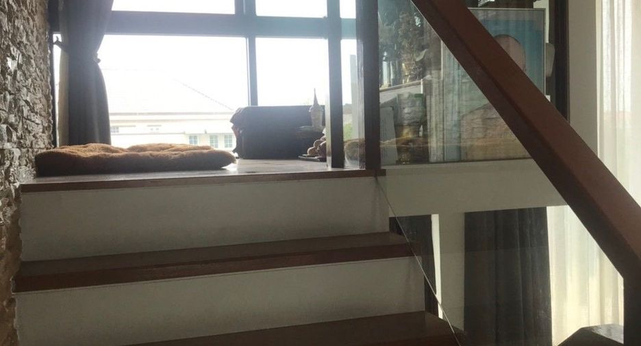 Casa en venta de 5 habitaciones en Thawi Watthana, Bangkok