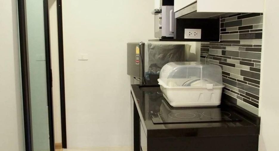 For sale スタジオ condo in Sathon, Bangkok