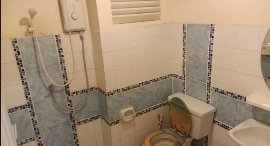 À vendre 1 chambre condo à Bang Phlat, Bangkok