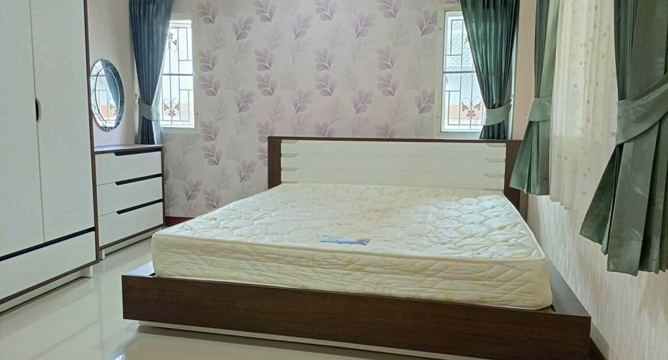 For rent 2 bedrooms house in Bang Lamung, Chonburi