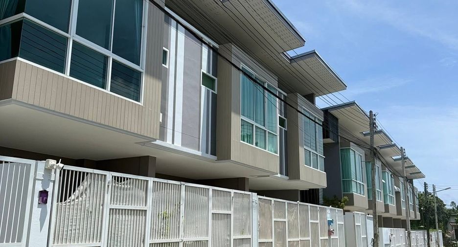 For rent 2 ベッドルーム townhouse in Thalang, Phuket