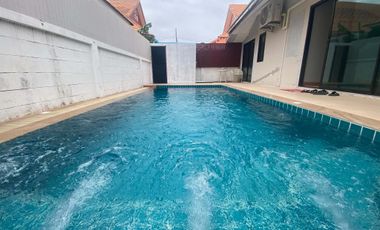 For rent 3 bedrooms villa in Bang Lamung, Chonburi
