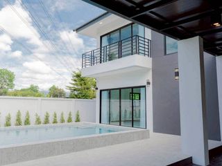 À vendre 3 chambres villa à San Kamphaeng, Chiang Mai