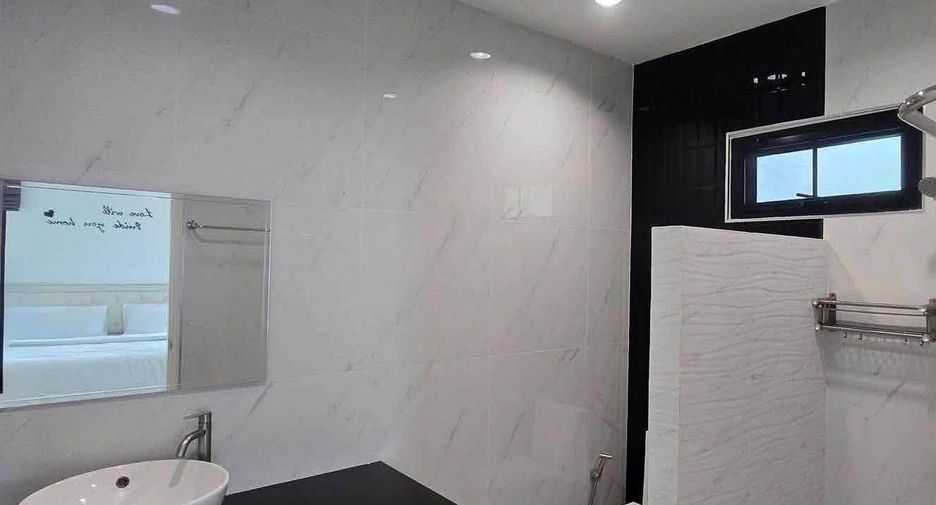 For rent 3 bedrooms villa in Huay Yai, Pattaya