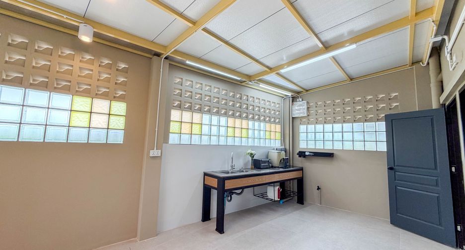 For rent office in Bang Khae, Bangkok