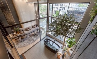 Wohnung zum Kauf mit 3 Zimmer in Watthana, Bangkok
