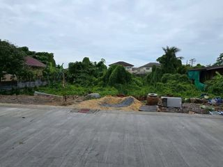 Terreno en venta en Taling Chan, Bangkok
