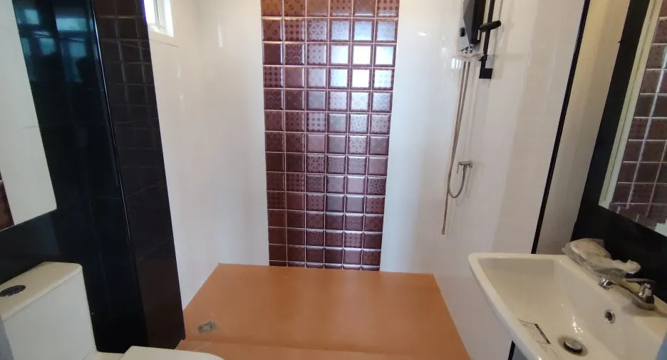 Reihenhaus zum Kauf mit 5 Zimmer in Hua Hin, Prachuap Khiri Khan